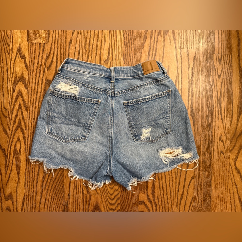 American Eagle Outfitters Light Blue Distressed Denim Shorts - Picture 7 of 8